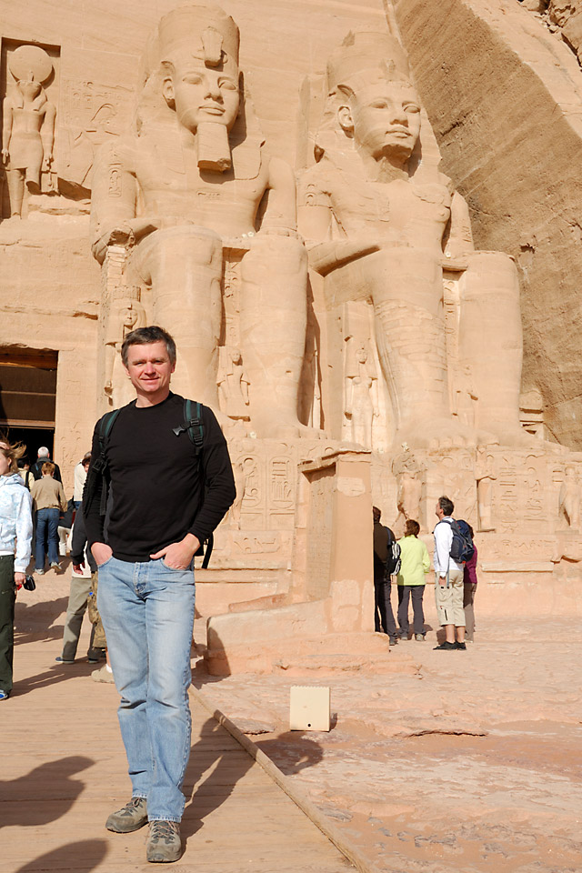 Richard Soberka in front of the Temple of Abu Simbel in Egypt